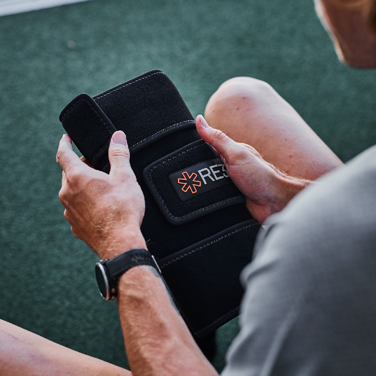 RE3 Ice Compression Pack For Knee Injuries